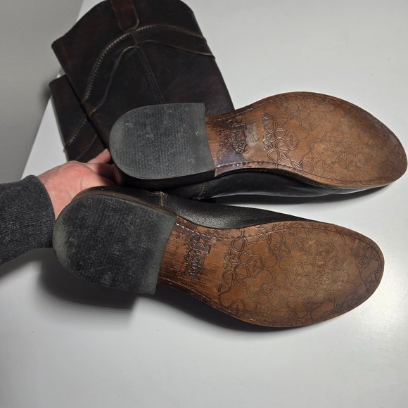 Justin Boots Dark Brown Heeled Boots - Picture 11 of 13